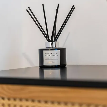 Bank House - Prime Location - Free Location, Fast Wifi And Smart Tv By Yoko