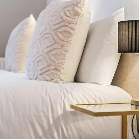 Bank House - Prime Location - Free Location, Fast Wifi And Smart Tv By Yoko
